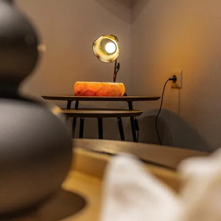 Amorama Глосса