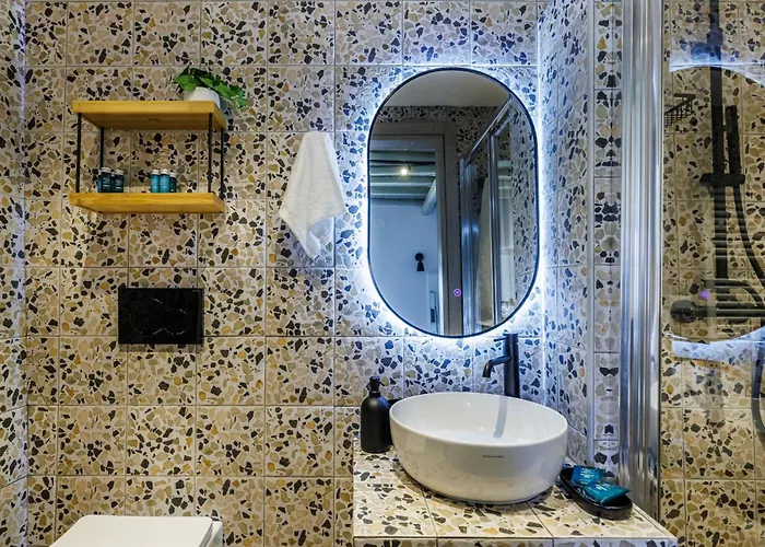 Amorama - Authentic Village In